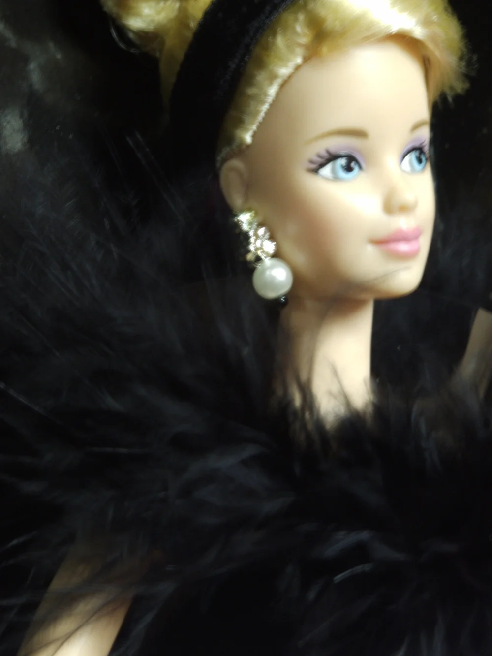 NRFB/MIB 1996 Grand Premiere Barbie Members Choice First Edition #16498
